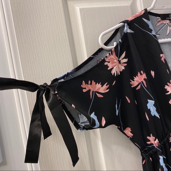 Black Floral Maxi Dress - Picture 2 of 2